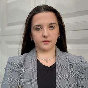 Meet your Posher, Mackenzie